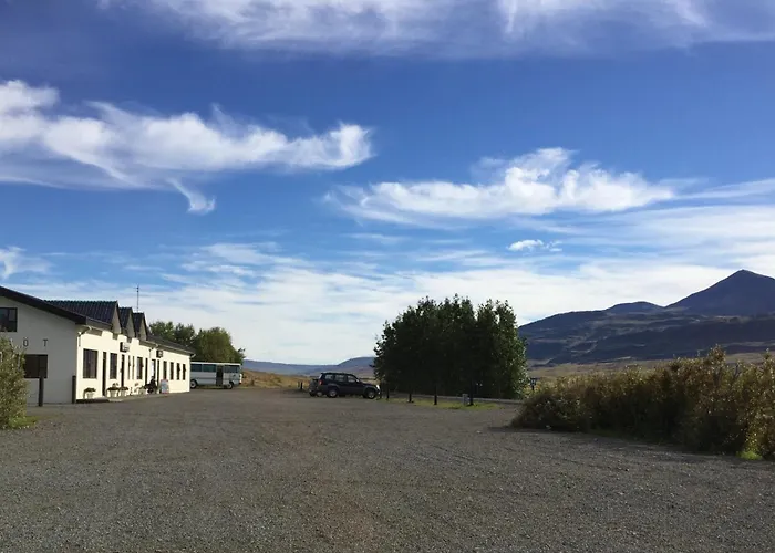 Bakkafloet Guesthouse